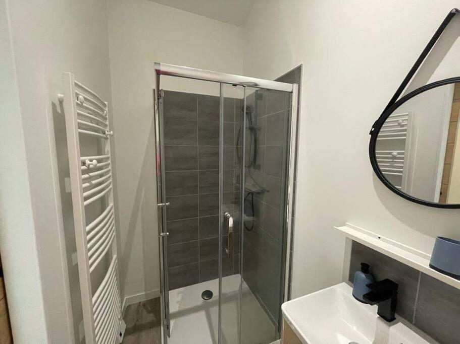 Holiday home De Charme - 3 Chambres, 5 Lits - De 4 A 7 Personnes Avanton