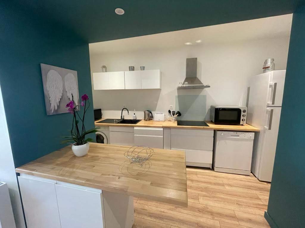 De Charme - 3 Chambres, 5 Lits - De 4 A 7 Personnes * Avanton